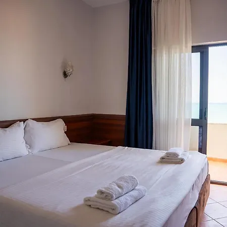 Отель Lasko Голем