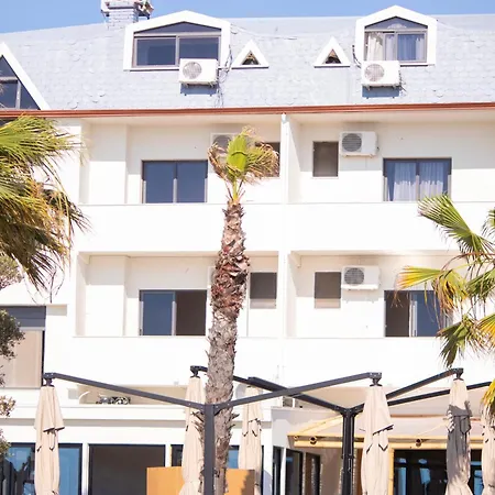 Hotel Lasko Golem (Tirana)