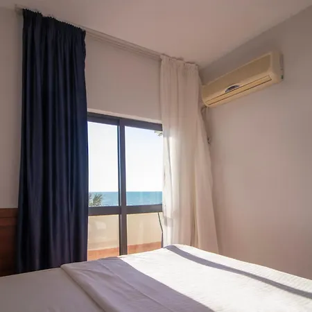 Hotel Lasko Golem (Tirana)