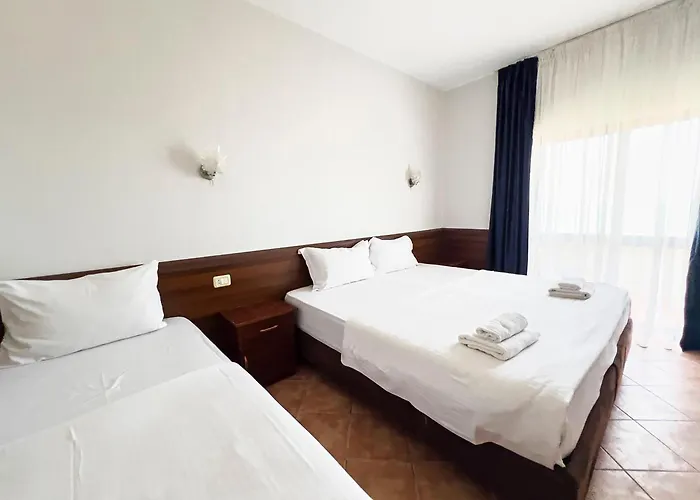 Lasko Golem (Tirana)